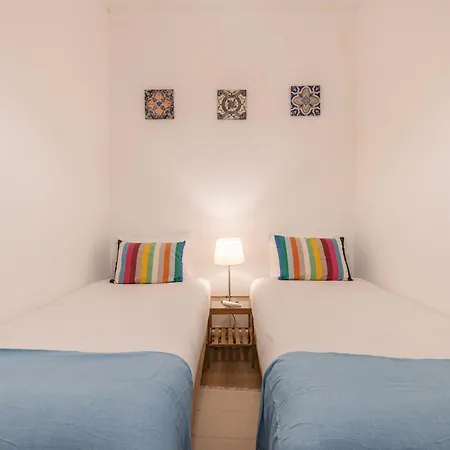 公寓 Classy 3-bedroom By Lovelystay Lisboa